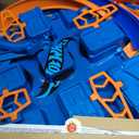 Hot Wheels Track Set with 1:64 Scale Toy Car, 4 Intersections for Crashing, Powered by a Motorized Booster, Criss-Cross Crash Track, Medium