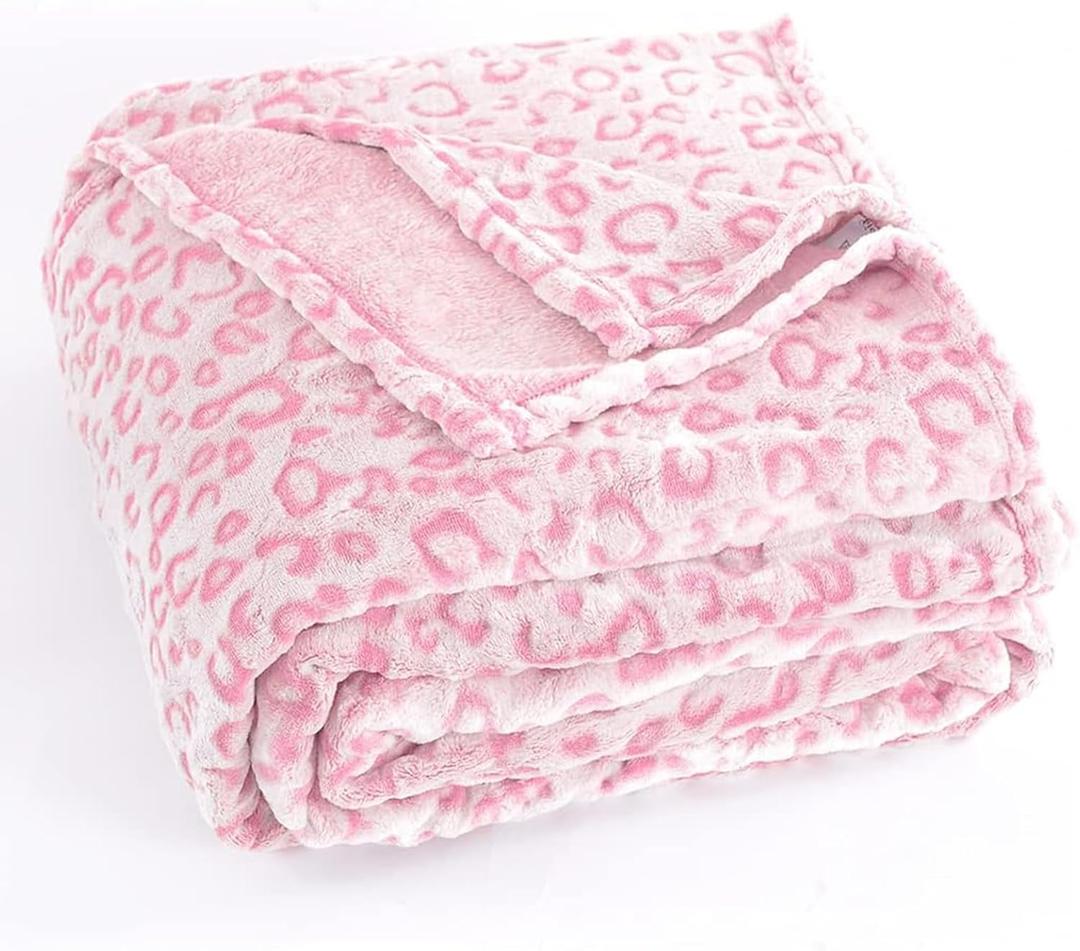 PLEASANT BOULEVARD | Leopard Throw Blanket Fleece, Premium Lightweight Cozy Warm Plush Microfiber Pink Blanket for Couch Sofa and Bed (Pink, Throw (50 x 60 inches))