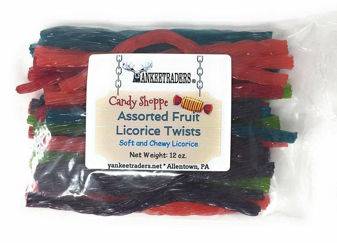 YANKEETRADERS Assorted Fruit Licorice Twists 12 oz. Bag, BBD 01/01/2026