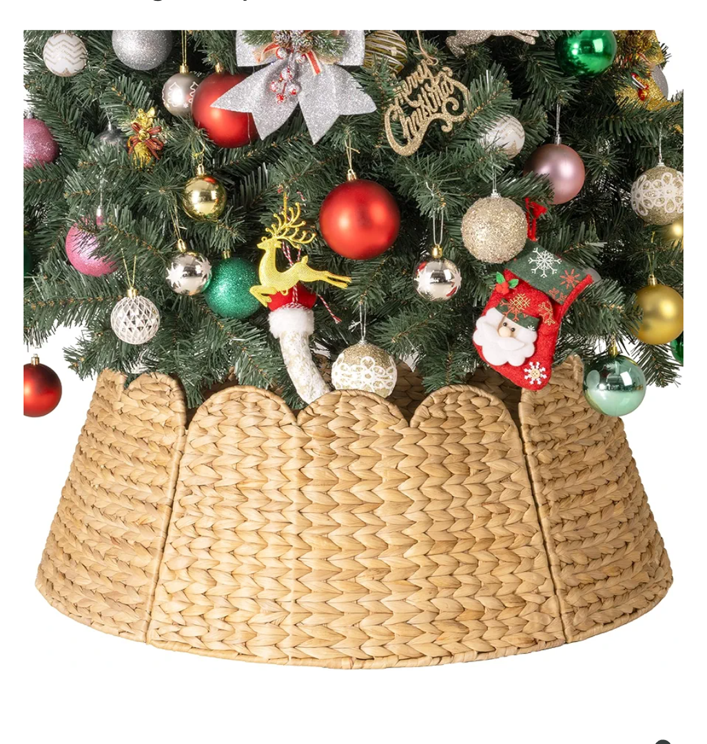 StorageWorks 28" Scalloped Christmas Tree Collar, Wicker Christmas Tree Base Skirt with Water Hyacinth, Rustic Tree Ring Stand Cover for Christmas Home Party Farmhouse Artificial Trees Decor
