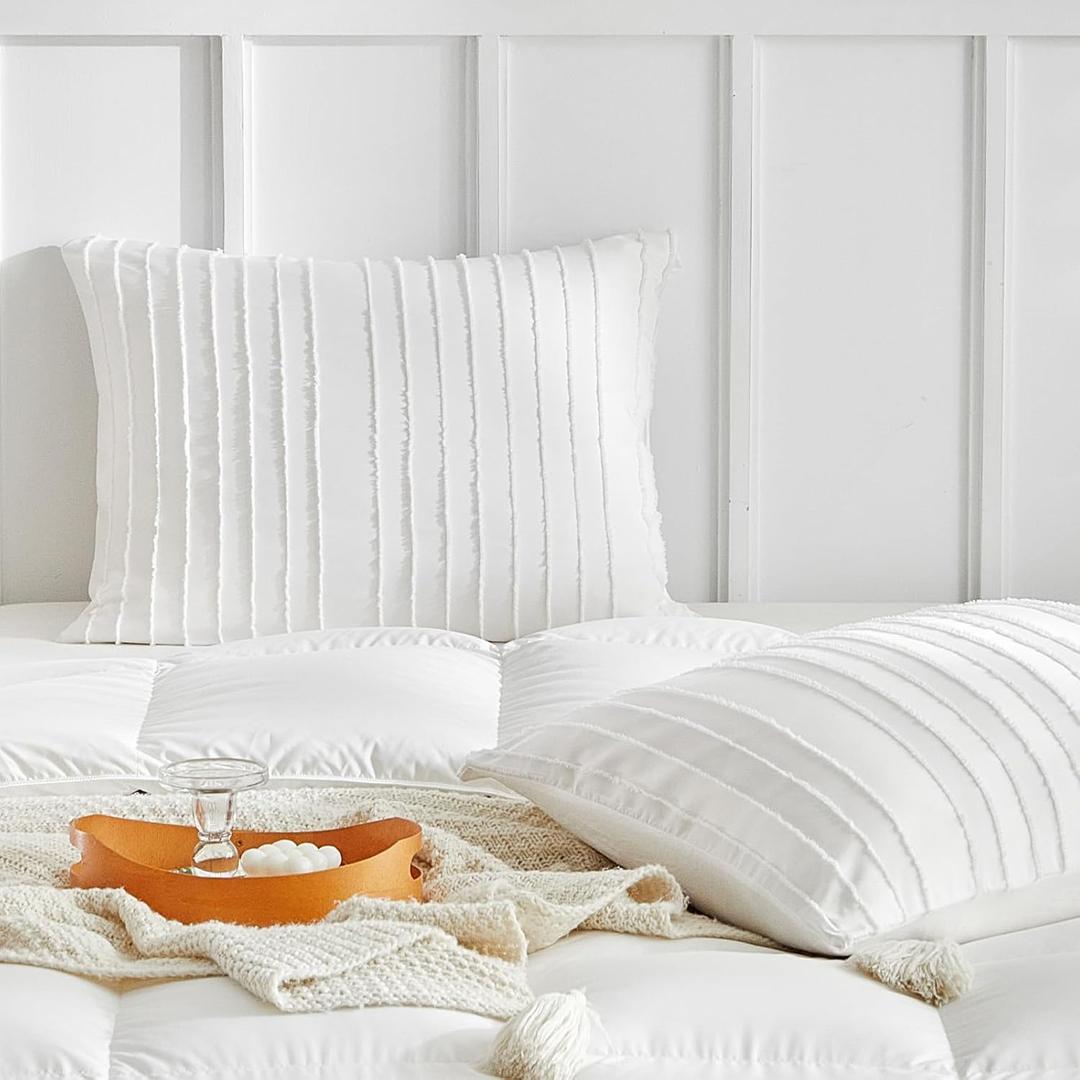 WARMDERN White Striped Pillow Covers Queen Pillow Cases Soft Microfiber Stripe Pillow Cases Set of 2 Boho Tufted Stripes Textured Pillowcase with Envelope Closure(White, Queen, 20x30 Inches)