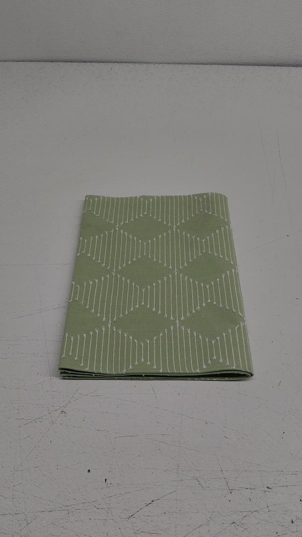 Lynn Clip Green Runner 13"×72"