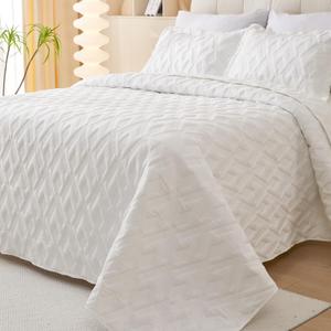 Cmfshape Diamond Embroidery Quilt Set,3 Pieces King Quilt Bedding Set,Lightweight Soft Quilt Set for All Seasons,Soft Bedspread Reversible Coverlet(Ivory,106"x96")