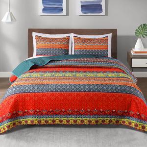 Exclusivo Mezcla Reversible Boho Quilts King Size, Blue Bedspreads Lightweight Coverlet All Season Bohemian Quilt Bedding Set with Printed Floral Pattern (1 Quilt, 2 Pillow Shams)