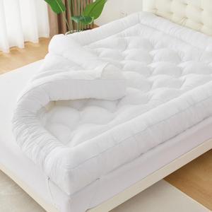 WhatsBedding 5 Inch Memory Foam Mattress Topper Queen Size, Supportive Fluffy Shredded Memory Foam Filled Pillow Top, Extra Soft Bed Topper for Back Pain Relief, 60x80x5 Inch