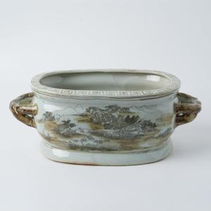 JINDEZHEN Vintage Blue and White Flower & Birds Porcelain Footbath Planter Chinoiserie Scenery Motif Ceramic Flower Pot (Brown)