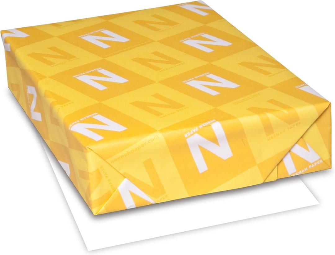 Neenah Paper 04631 CLASSIC CREST Paper, 24lb, 97 Bright, 8 1/2 x 11, Solar White, 500 Sheets