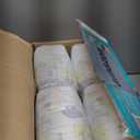 Pampers Swaddlers Diapers, Size 2 (10-22 lbs), 84 Count, Absorbent, Keeps Baby Dry and Comfortable, Skin Safe Disposable Baby Diaper (Packaging May Vary)