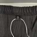 Womens Tops Trendy Dressy Casual Long Sleeve Crewneck Basic T Shirts Solid Loose Textured Blouses Outfits
, Size Small