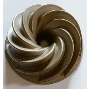 HERITAGE BUNDT Cake Pan CUP USA Excellent Heavy Metal