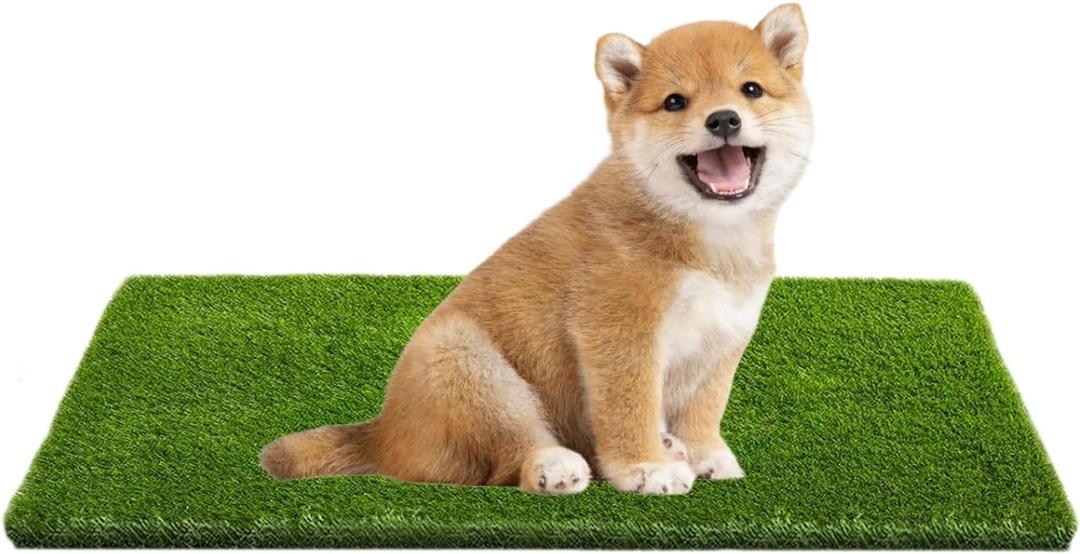 Artificial Grass, Professional Dog Grass Mat, Potty Training Rug and Replacement Turf Outdoor Rug Patio Lawn Decoration, Easy to Clean with Drainage (39.4 x 19.7 inch)