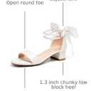 Coutgo Girls Dress Shoes Chunky Low Heels Sandals Bow Pearl Ankle Strap Flower Girl Wedding Party Shoes, White, size 3