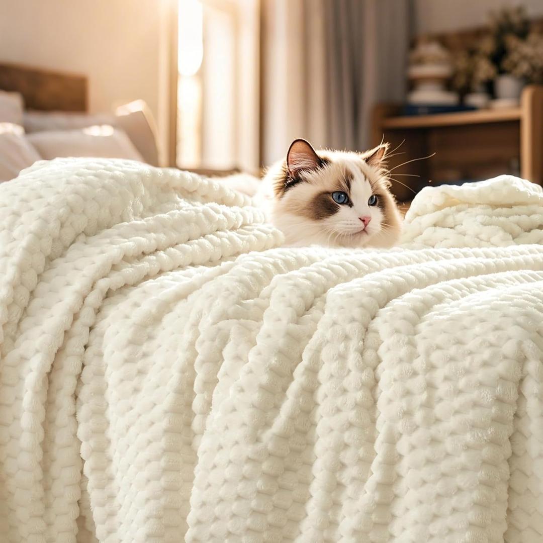 PHF Ultra Soft Flannel Fleece Blanket Queen Size, Lightweight 3D Jacquard Fleece Blanket, No Shedding, No Pilling, Luxury 340GSM Aesthetic Fluffy Cozy for Bed Room Decor, 90"x90", Cream