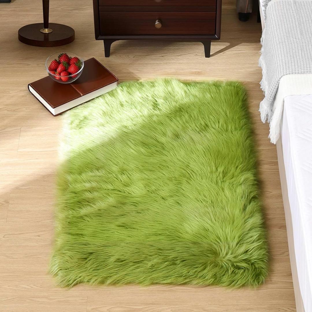 Goolela Lime Green Fluffy Fuzzy Fur Rug for Bedroom 2x3 Faux Sheepskin Area Rug Furry Shaggy Dorm Bedside Soft Washable Rectangle