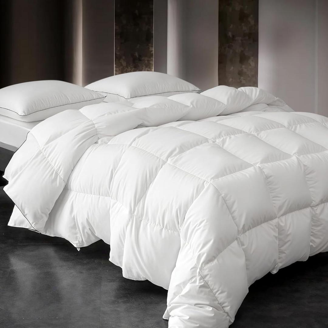 Down Fibers Comforter King Size,Luxurious All Seasons Hotel Collection Duvet Insert,54 Oz High Bulkiness Medium Warmth,Fluffy & Breathable for Bedroom, Guestroom, Hotel (White,106x90)