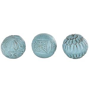 Deco 79 Mango Wood Handmade Decorative Ball Orbs & Vase Filler with Carved Tribal Patterns, Set of 3 5", 4" W, Blue 