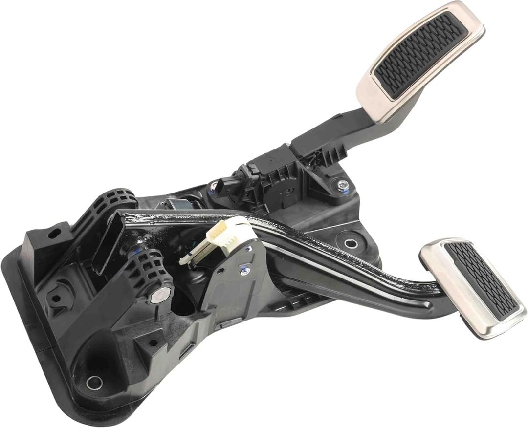 GM Genuine Parts 42913898 Brake and Accelerator Pedal with Bracket