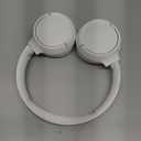 JBL Tune 520BT - Wireless On-Ear Headphones, Up to 57H Battery Life and Speed Charge, Lightweight, Comfortable and Foldable Design, Hands-Free Calls with Voice Aware (White)