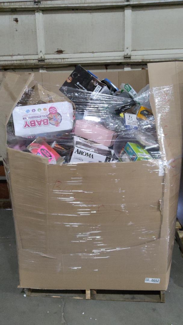 Pallet of Salvage Items
