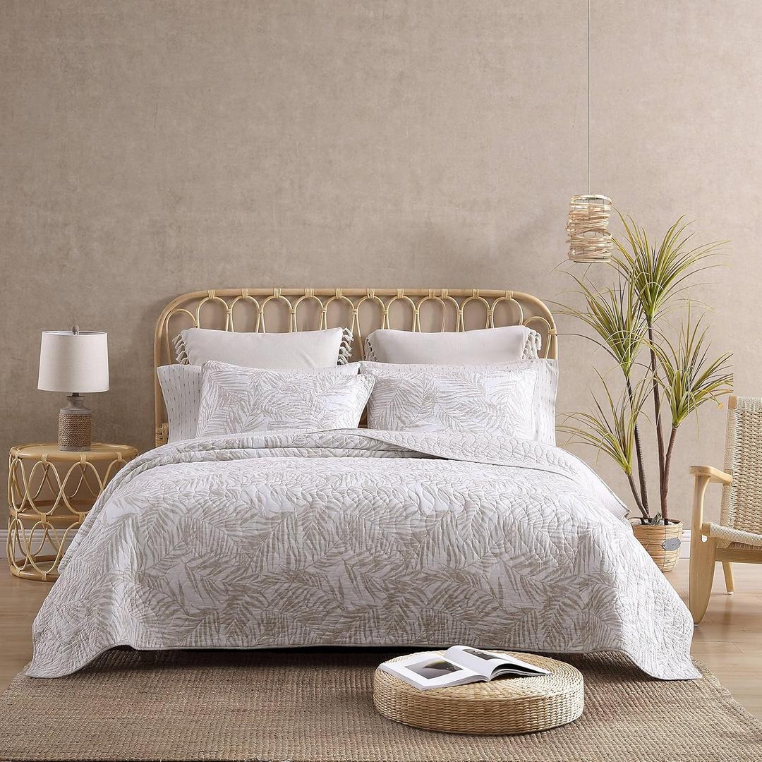 Tommy Bahama - King Quilt Set, Reversible Cotton Bedding with Matching Shams, Tropical Super Soft Bedding Set (Palmday Beige, King)