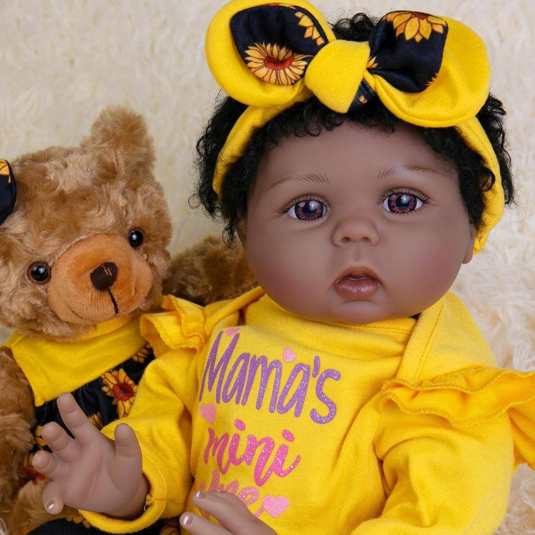 Realistic Baby Doll 22-Inch Real Life Reborn Baby Dolls Soft Cloth Body American African Baby Girl Lifelike Baby Dolls with Clothes and Toys Accessories Gift Set for Kids 3+ (Freda Yellow)