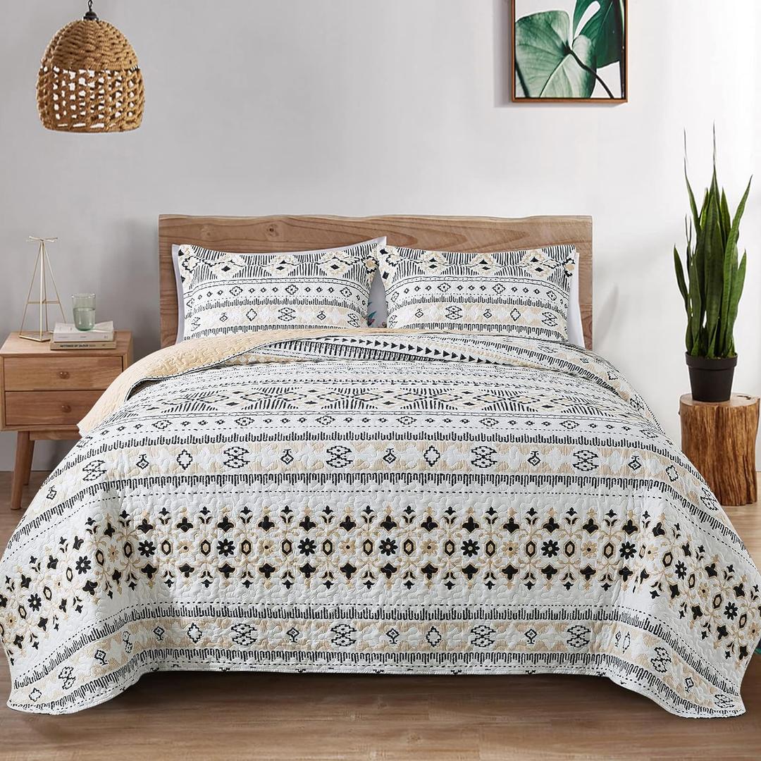 BEDIFANY Boho Quilt Bedding Set, 3 Pieces Stripe Queen Bedspread Lightweight Boho Queen Quilt, All-Season Bed Spread Coverlet Set for Bed Decoration (Queen (90 * 98 in), Sound Waves Black & Beige)