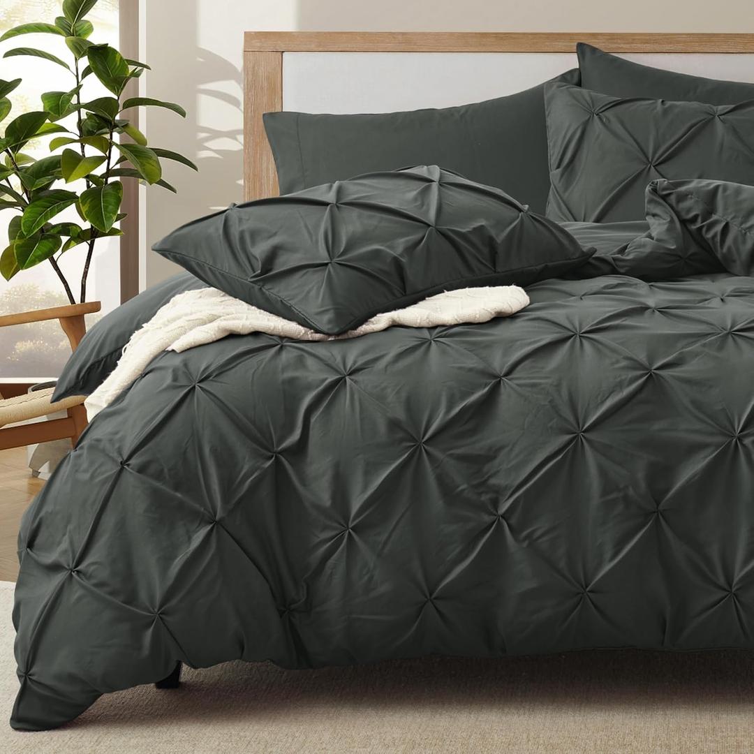 VACVELT 5 Piece Pinch Pleated Duvet Cover Full/Queen Size Set, Charcoal Black Pintuck Duvet Cover with Zipper & 8 Ties, Shabby Chic Microfiber + 2 Pillow Shams + 2 Pillowcases, No Comforter