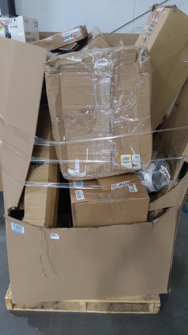 Pallet of Salvage Items 