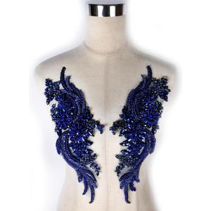 Hand-Made Beaded Rhinestons DIY Clothing Appliques Patch,Beaded Applique for Wedding Dress Decoration Blue Flower Applique by Pair (Blue)