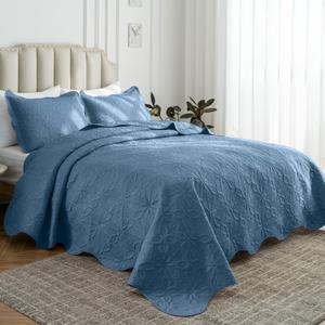 Auemtyn Full/Queen Size Quilt Set 3 Pieces, Soft Lightweight Summer Bedspread, Reversible Microfiber Bed Coverlet for All Seasons, Bluish Grey, Floral Pattern (1 Quilt, 2 Pillow Shams)