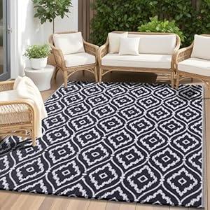 OLANLY Outdoor Rug 5x8 ft Waterproof, Outdoor Plastic Straw Rug with Geometric Pattern Clearance, Reversible RV Mat for Patio, Camping, Balcony, Deck, Backyard, Black & White