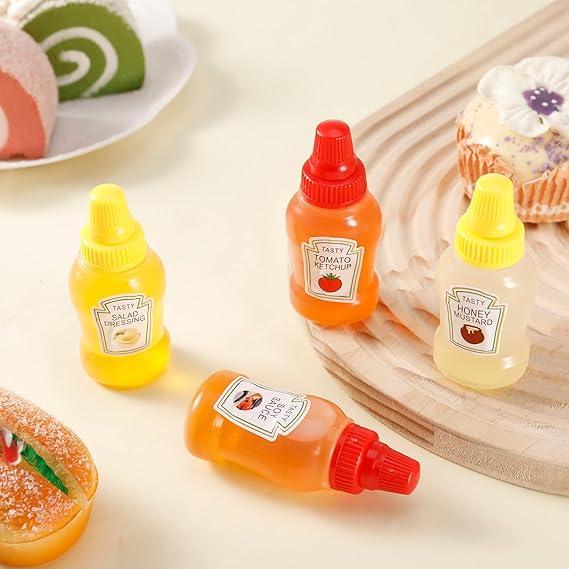 Jspupifip Mini Ketchup Bottles with Sturdy Screw Cap, 25 ml Mini Condiment Squeeze Bottles Portable Honey Sauce Salad Dressing Dispensers Jars Containers for Adults Lunch Box (6)