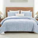 Hansleep Velvet Quilt King Size, Luxury Bedspread Bedding Set, Ultra Soft Coverlet Oversized for Bed, Lightweight Comforter with 2 Matching Pillow Shams for All Season, 108"x92", Light Blue
