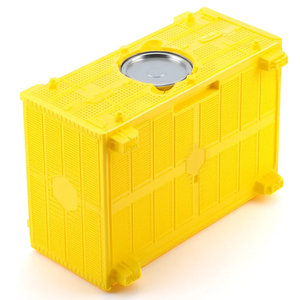 Chunful 1 Set Transport Bee Cage with Feeder Jars Beekeeping Queen Cage Bee Hives Boxes Starter Kit for Queen Rearing Hive Transport, Not Include Live Bees