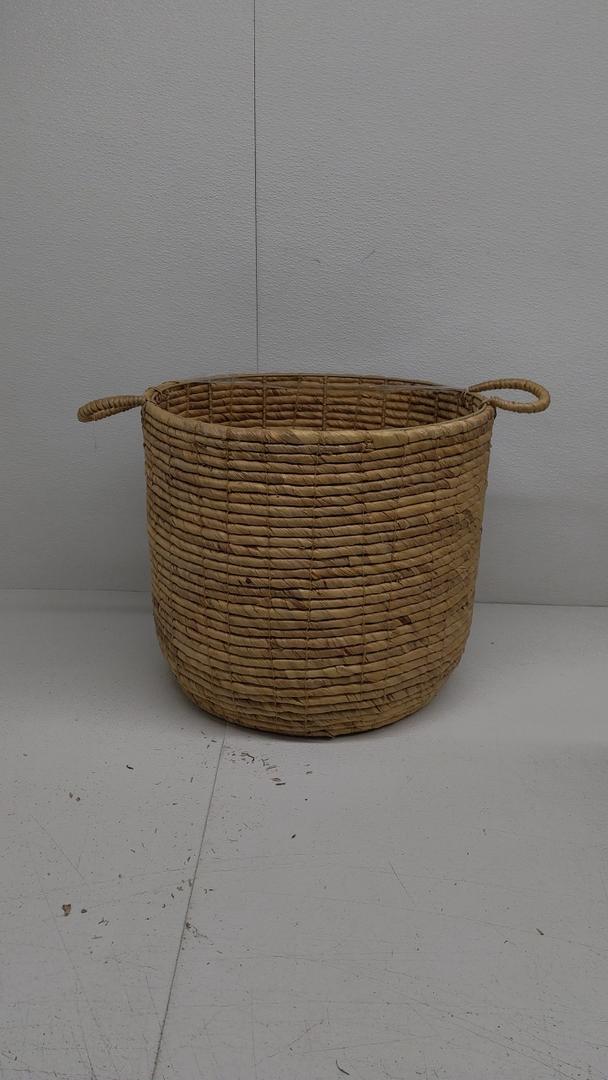Knitted Basket