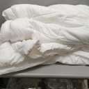 Bedsure Comforter Duvet Insert - Quilted Comforters Twin XL Size, All Season Duvet, GentleSoft Down Alternative Bedding, with 8 Tabs, Gifts for Women/Men, White, Twin XL 92 x 68 Inches