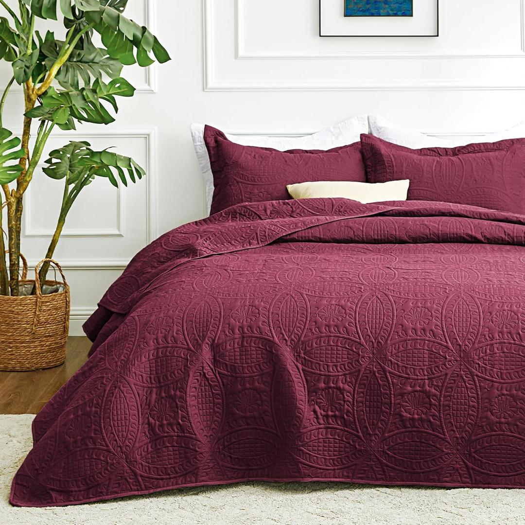 Love's cabin King Size Quilt Bedding Set Burgundy Bedspreads - Bed Lightweight Bedspread Comforter - Coin Pattern Bedding Coverlet for All Season - 3 Pieces (1 Quilt, 2 Pillow Shams)