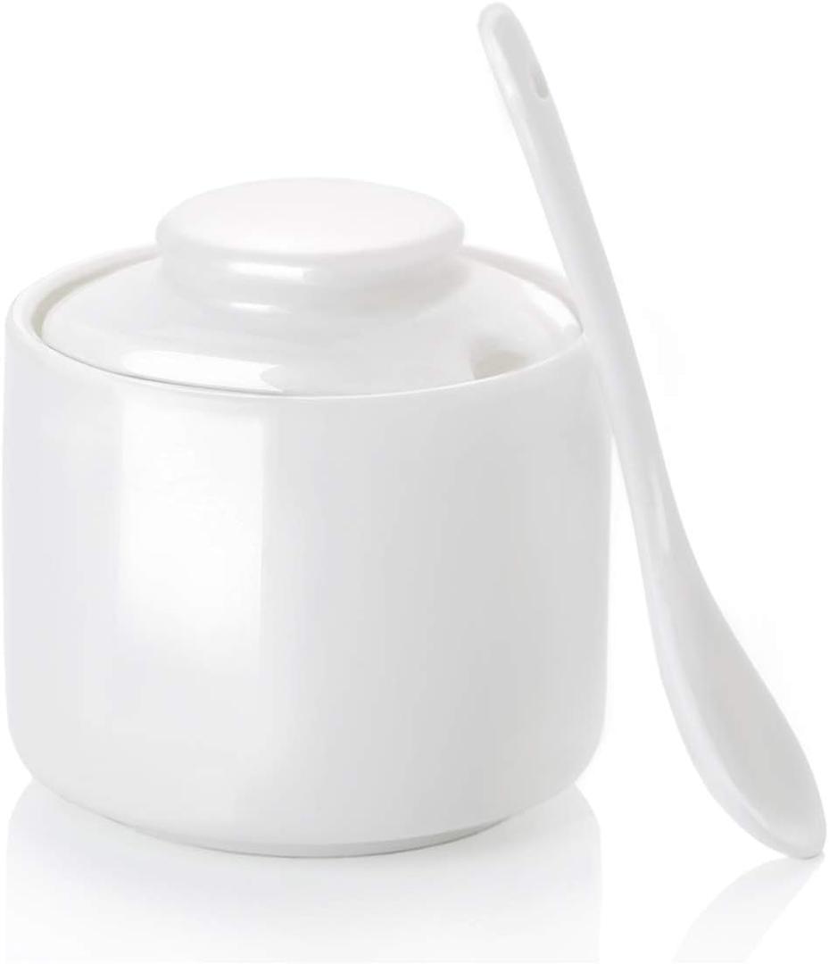 ONTUBE Ceramic Sugar Bowl with Lid and Spoon,Porcelain Seasoning Box Salt Bowl,8oz White
