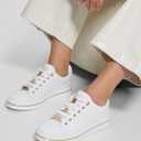 Guess Women's STASEY Sneaker 8.5M