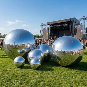 6PCS Inflatable Mirror Ball PVC Airtight Shiny Balls Inflatable Large Size Hanging&Standing Disco Ball Silver & Gold & Iridescent Giant Mirror Ball for Party & Wedding & Event Decoration