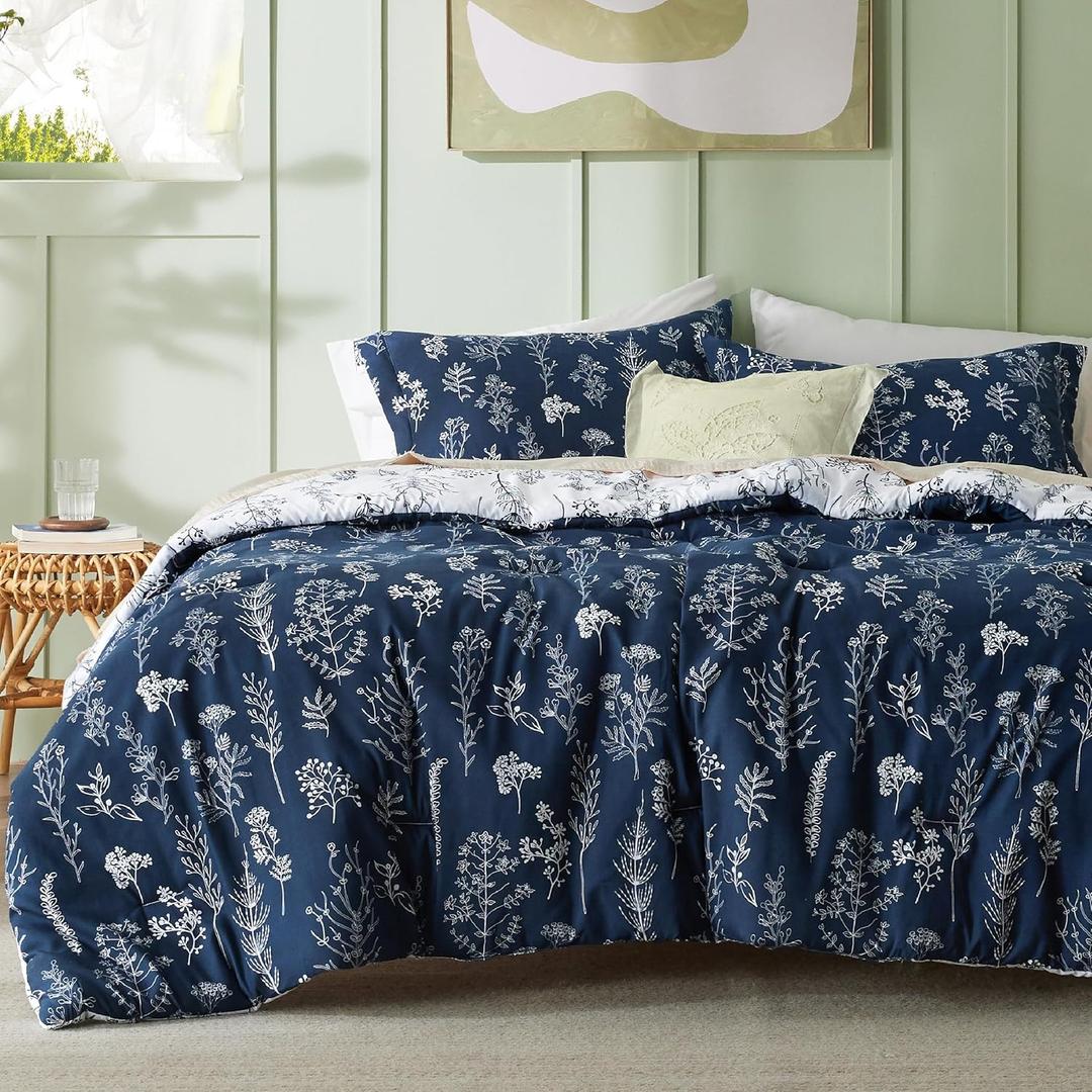 Bedsure King Comforter Set - Navy Bed Set, 3 Pieces Cute Floral Bedding, 1 Soft Reversible Botanical Flowers Comforter and 2 Pillow Shams
