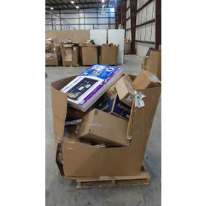 Pallet of salvage items