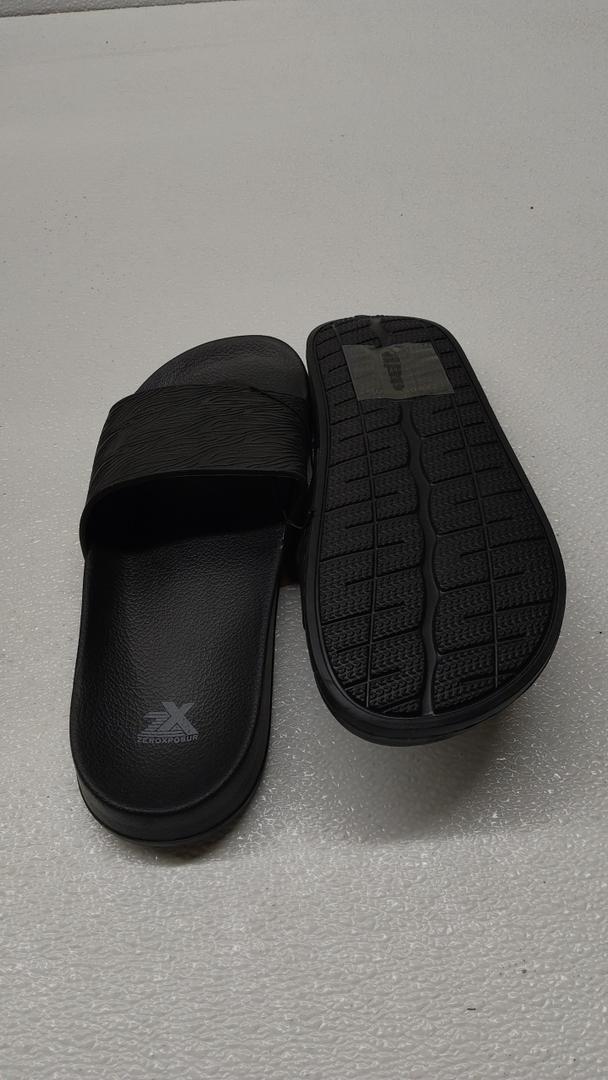 Embossed Slide Black 9