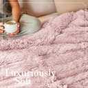 The Connecticut Home Co Throw Blanket Soft Fluffy Room Decor, Cozy Warm Throws for Bed, Couch, Gifts for Women, Bedroom Cute Aesthetic Blankets Shag and Sherpa, 65x50, Dusty Rose