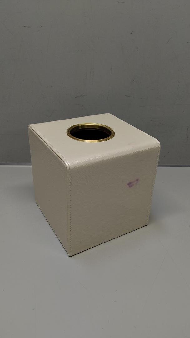 Square Tissue Box Cover with Magnetic Closure, Luxury PU Leather Tissue Holder for Bathroom, Countertop, Office Biege