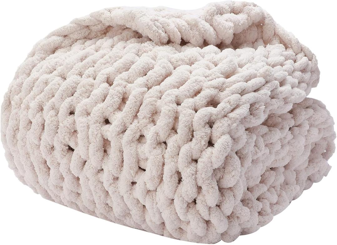 Alzoear Chunky Knit Throw Blanket Chenille Handmade Cozy Warm Blanket for Sofa Bedroom Home Decor (Beige,40"x40")