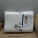 Sleep Innovations Classic Memory Foam Pillow, Standard Size, Head and Neck Alignment, Side, Stomach, and Back Sleepers, Medium Support (Standard (Pack of 1))