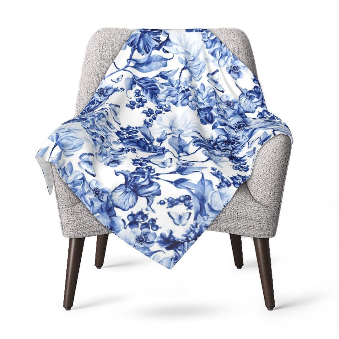 Printed Watercolor Blue and White Floral Throw Blanket Ultra Soft Cozy Flannel Fleece Blanket Plush Warm Lightweight Bedding for Couch Sofa Chair Bed Living Room Bedroom Decor,60"X50"