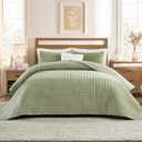 YnM Velvet Weighted Blanket, Ultra-Soft Heavy Bed Blankets, Heavy Weight Big Comforter, Oversized Bedspread & Home Decor Piece for All Season (Green, 90"x90" 20lbs, Full/Queen)