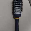 BRITISH M Curling Ceramic Brush Round 43mm – Non-Electric Blowout Brush, Anti-Frizz Styling for a Smooth Salon Look – Ideal for All Hair Types